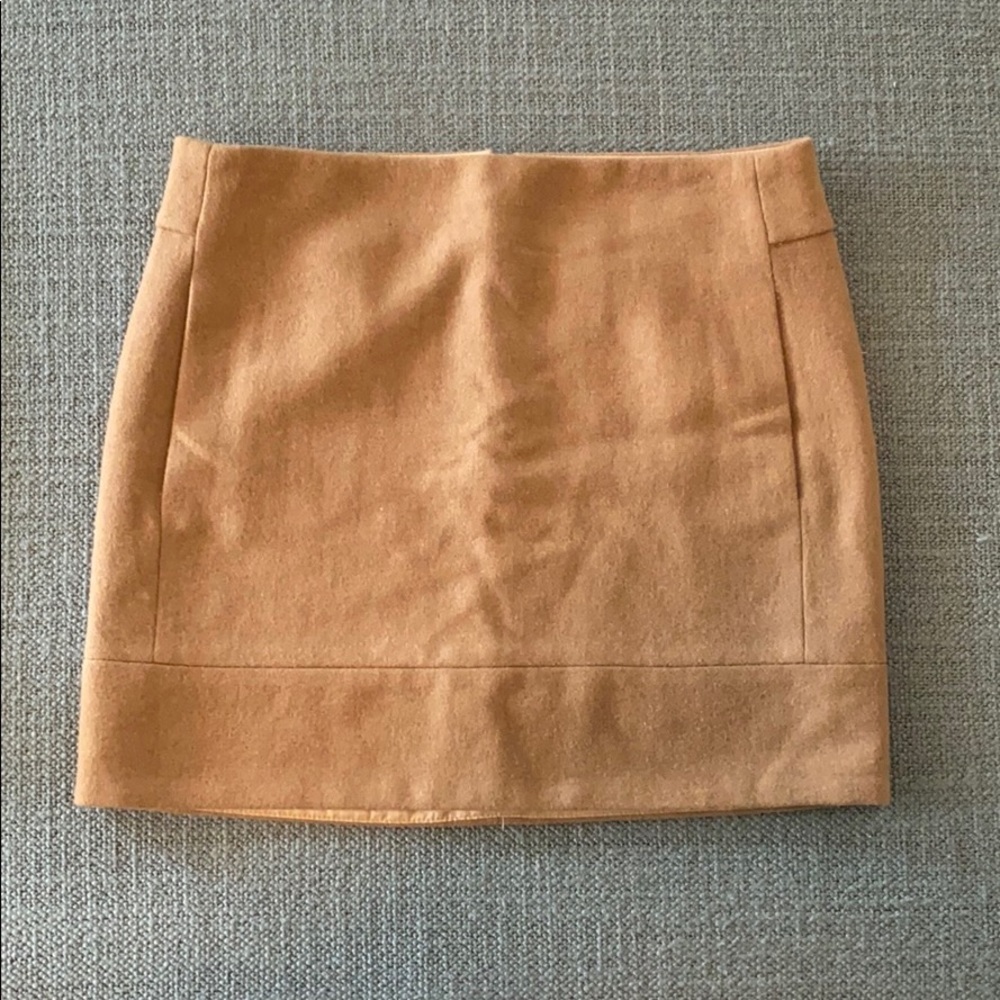 Wool J Crew skirt with pockets!